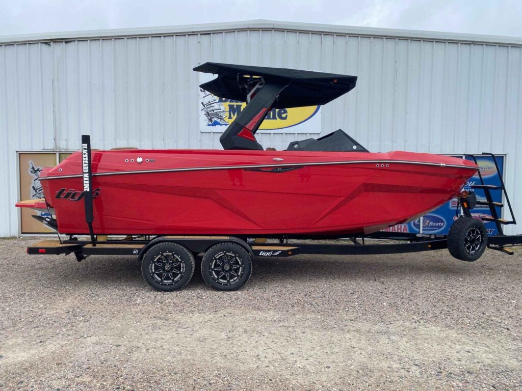 2026 Tige Z3 Wake/Surf Boat (T1SI526)