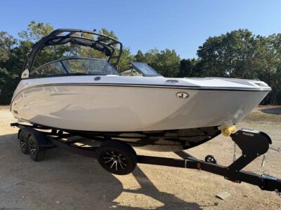 2026 Yamaha Boat 252S Jet Boat (YB192L526)