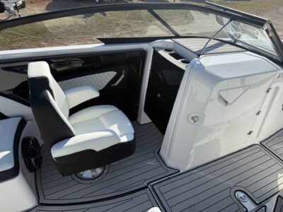 2026 Yamaha Boat 252S Jet Boat (YB192L526)