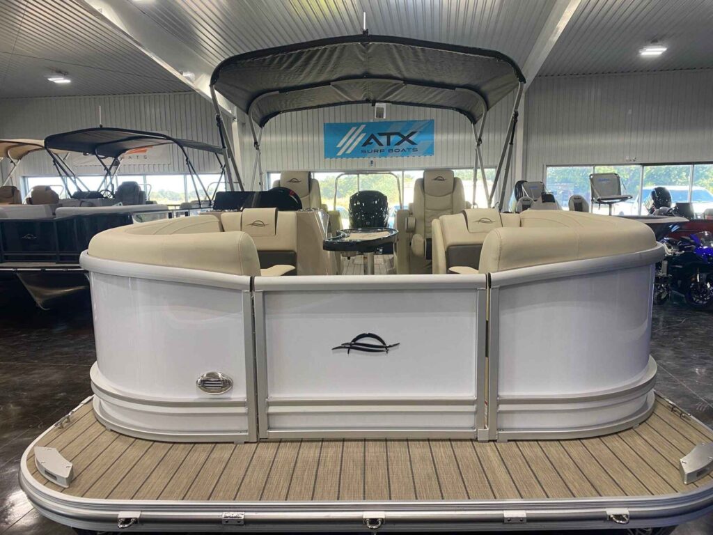 2026 SunCatcher FUSION 322SS at Blackbeard Marine Kingston, photo 3 of 12