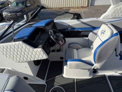 2026 Tige Z3 Wake/Surf Boat