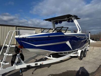 2026 Tige Z3 Wake/Surf Boat