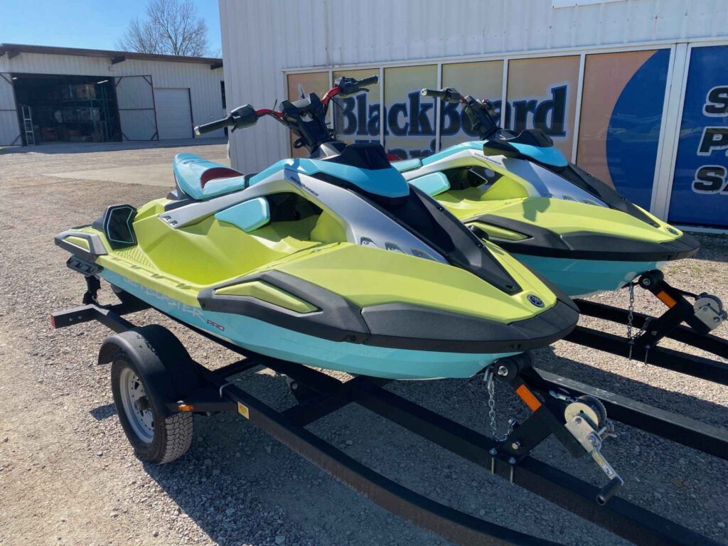 2025 Yamaha Waverunner JETBLASTER PRO 2 UP at Blackbeard Marine Kingston, photo 2 of 9