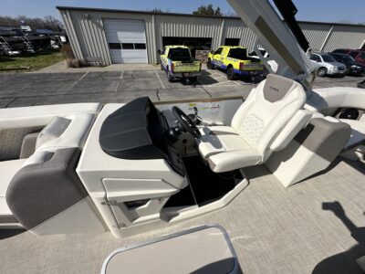 2026 Alera M 23Q ARCH Pontoon Boat (A240C626)
