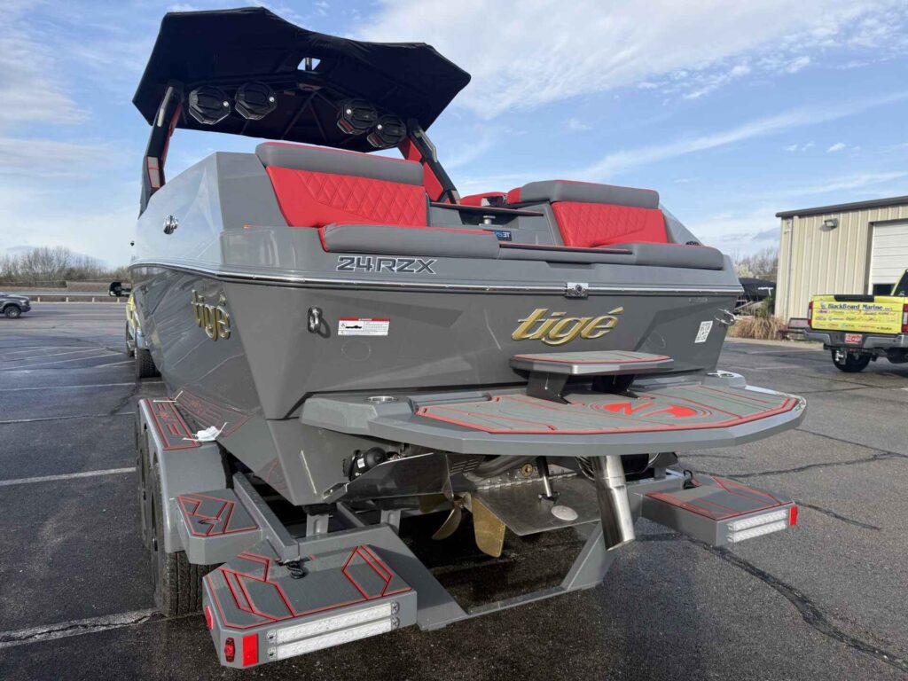 2026 Tigé 24RZX at Blackbeard Marine Branson West, photo 8 of 20
