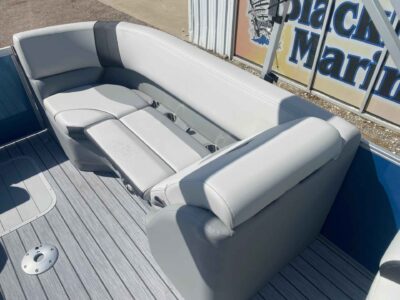 2026 SunCatcher SELECT 322RC Pontoon Boat