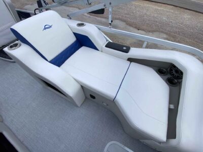 2026 SunCatcher ELITE 326SS Pontoon Boat