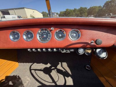 1958 Chris Craft CONTINENTAL Boat (CL23170)