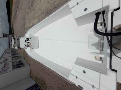 2026 Blazer STRIPER 2400 CENTER CONSOLE (B143C526)