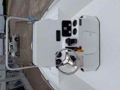 2026 Blazer STRIPER 2400 CENTER CONSOLE (B143C526)
