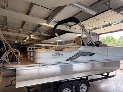 2026 SunCatcher FUSION 324SS Pontoon Boat (SC462H526)
