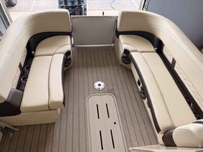 2026 SunCatcher FUSION 324SS Pontoon Boat (SC462H526)