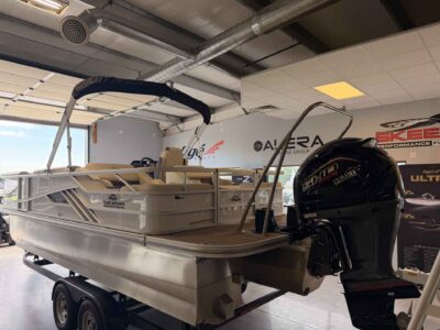 2026 SunCatcher FUSION 324SS Pontoon Boat (SC462H526)