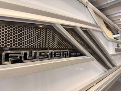 2026 SunCatcher FUSION 324SS Pontoon Boat (SC462H526)