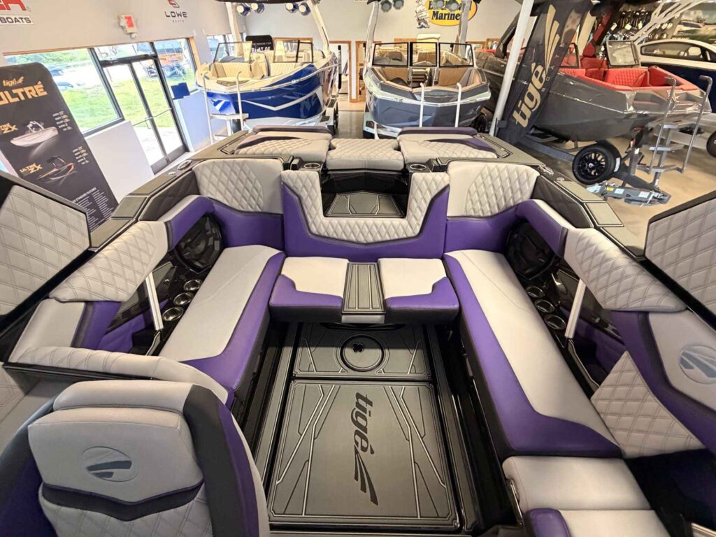2026 Tigé 22RZX at Blackbeard Marine Branson West, photo 5 of 9