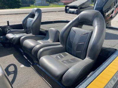 2016 Nitro Z21D Bass Boat