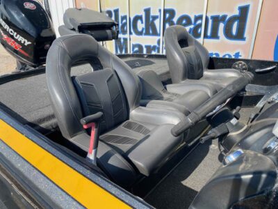 2016 Nitro Z21D Bass Boat