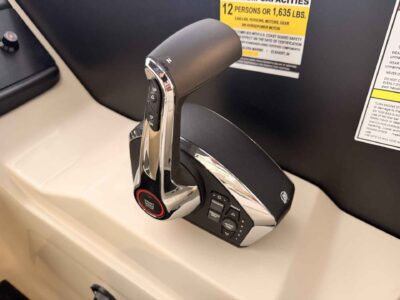 2026 Alera M 23L Pontoon Boat (A062J526)