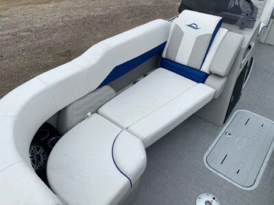 2026 SunCatcher ELITE 324SS Pontoon Boat