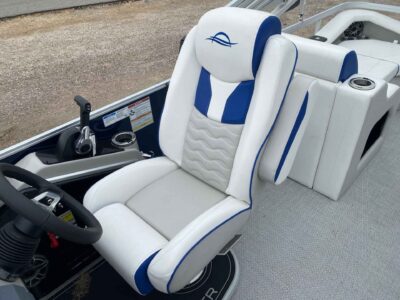 2026 SunCatcher ELITE 324SS Pontoon Boat