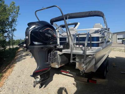 2026 SunCatcher FUSION 322SS Pontoon Boat