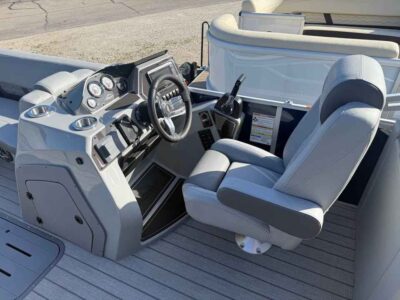 2026 SunCatcher FUSION 322SS Pontoon Boat