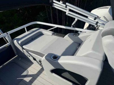 2026 SunCatcher FUSION 322SS Pontoon Boat