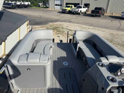 2026 SunCatcher FUSION 322SS Pontoon Boat