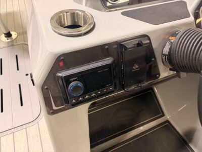 2026 SunCatcher FUSION 322SS Pontoon Boat (SC445H526)
