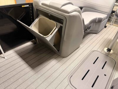 2026 SunCatcher FUSION 322SS Pontoon Boat (SC445H526)