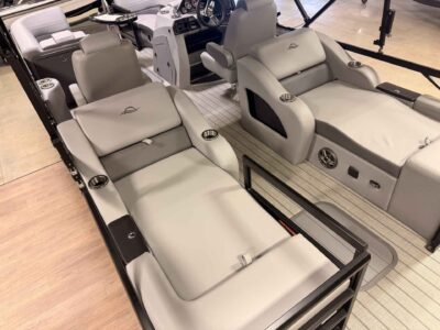 2026 SunCatcher FUSION 322SS Pontoon Boat (SC445H526)