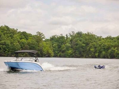2026 Yamaha Boat 252SE Jet Boat (YB094L526)