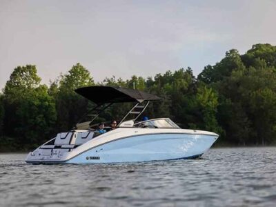 2026 Yamaha Boat 252SE Jet Boat (YB094L526)
