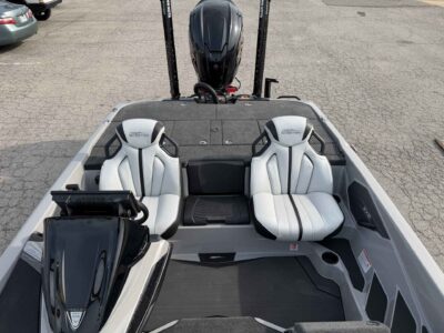 2027 Skeeter ZXE20 – Opt 2 Bass Boat (SK377G627)