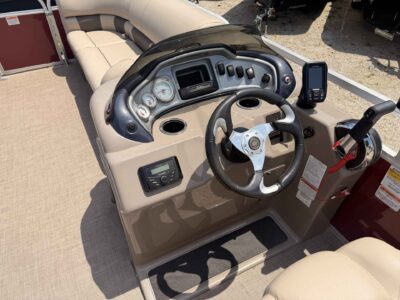 2023 Suntracker 20 DLX PARTY BARGE Pontoon Boat (U72J223)