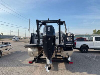 2026 Alera M 23L ARCH Pontoon Boat