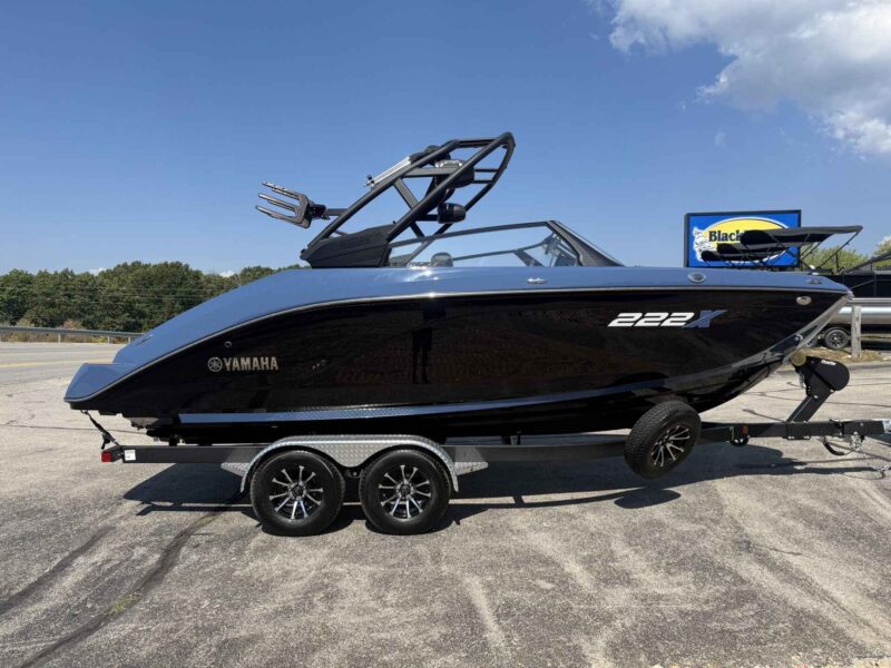 2026 Yamaha Boat 222XE Jet Boat (YB018D626)