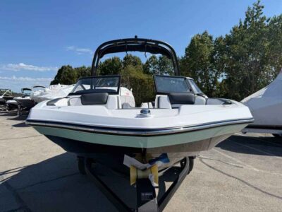 2026 Yamaha Boat AR195 Jet Boat (YB295E626)