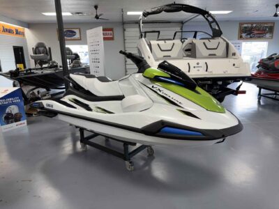 2026 Yamaha Waverunner VX DELUXE W/AUDIO Boat