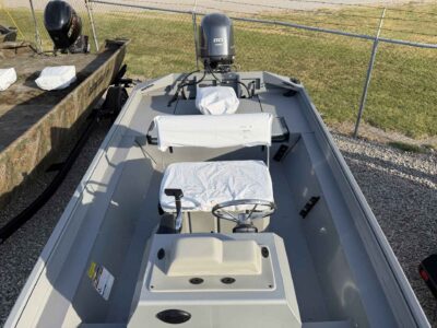 2027 G3 18 CCJ DLX Fishing Boat