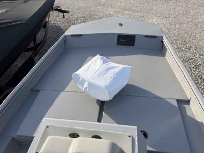 2027 G3 18 CCJ DLX Fishing Boat