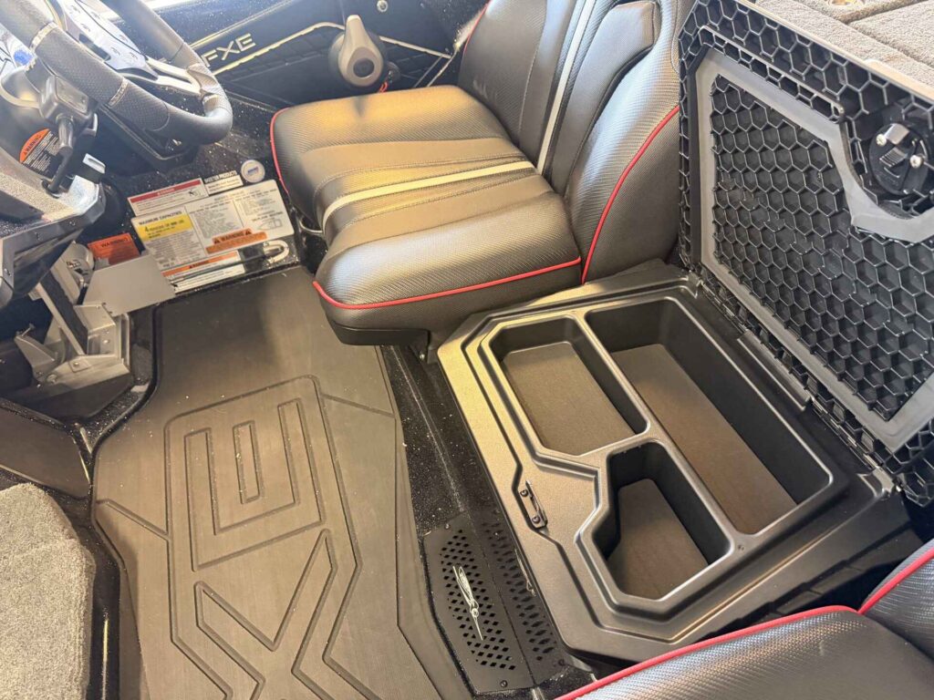 2027 Skeeter FXE21 LE at Blackbeard Marine Branson West, photo 9 of 10