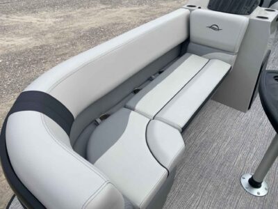 2027 SunCatcher SELECT 320RC Pontoon Boat