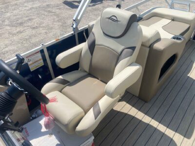2027 SunCatcher SELECT 322SS Pontoon Boat (SC381F627)