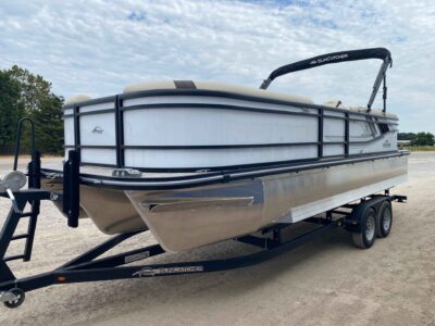 2027 SunCatcher SELECT 324RC Pontoon Boat