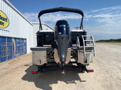 2027 SunCatcher SELECT 322RC Pontoon Boat