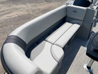 2027 SunCatcher SELECT 322RC Pontoon Boat