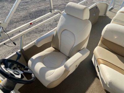 2007 SunCatcher LX 322FC Pontoon Boat
