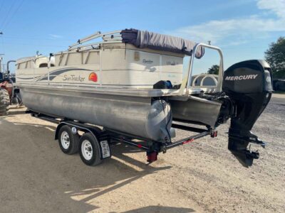 2008 Suntracker Party Barge 21 Boat (U825C808)