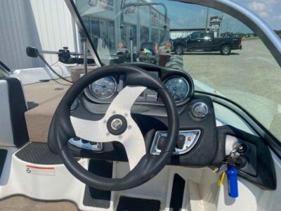 2008 Triton SF188 Bass Boat (C198A808)